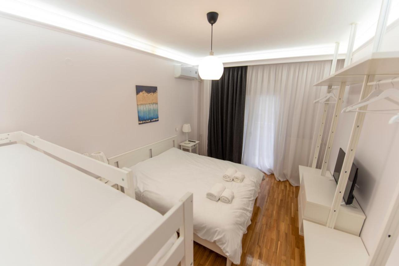 Athina Pantheon Mitropoleos Apartment Солун Екстериор снимка