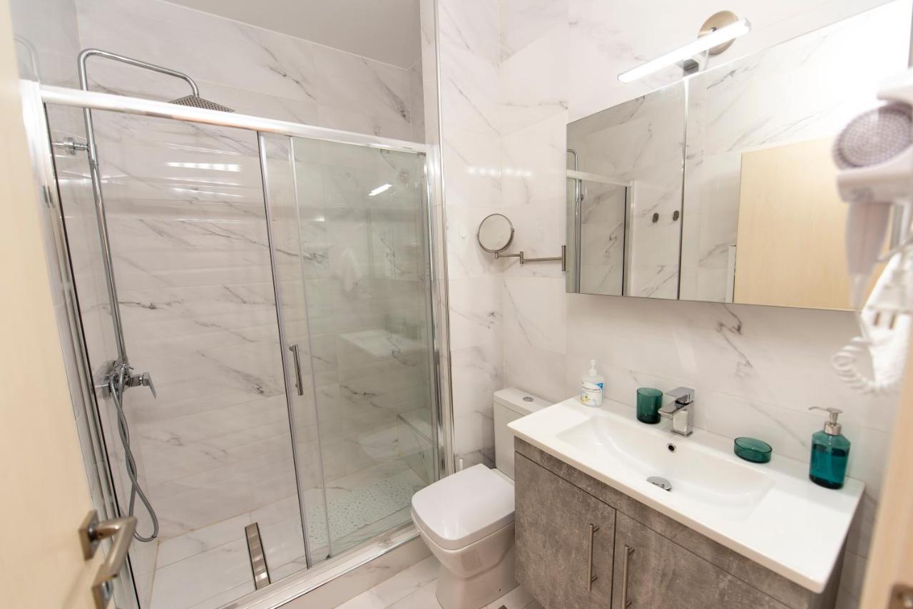 Athina Pantheon Mitropoleos Apartment Солун Екстериор снимка