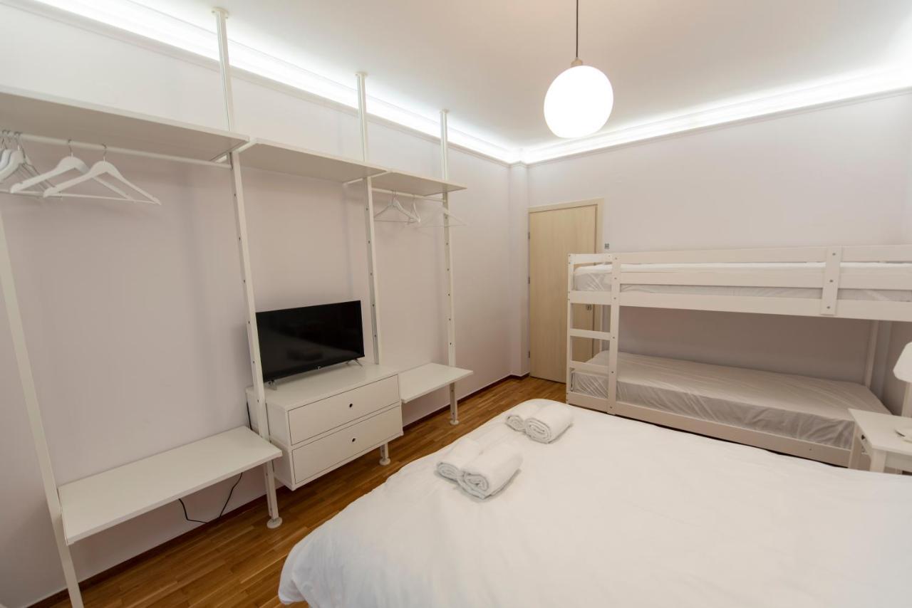 Athina Pantheon Mitropoleos Apartment Солун Екстериор снимка
